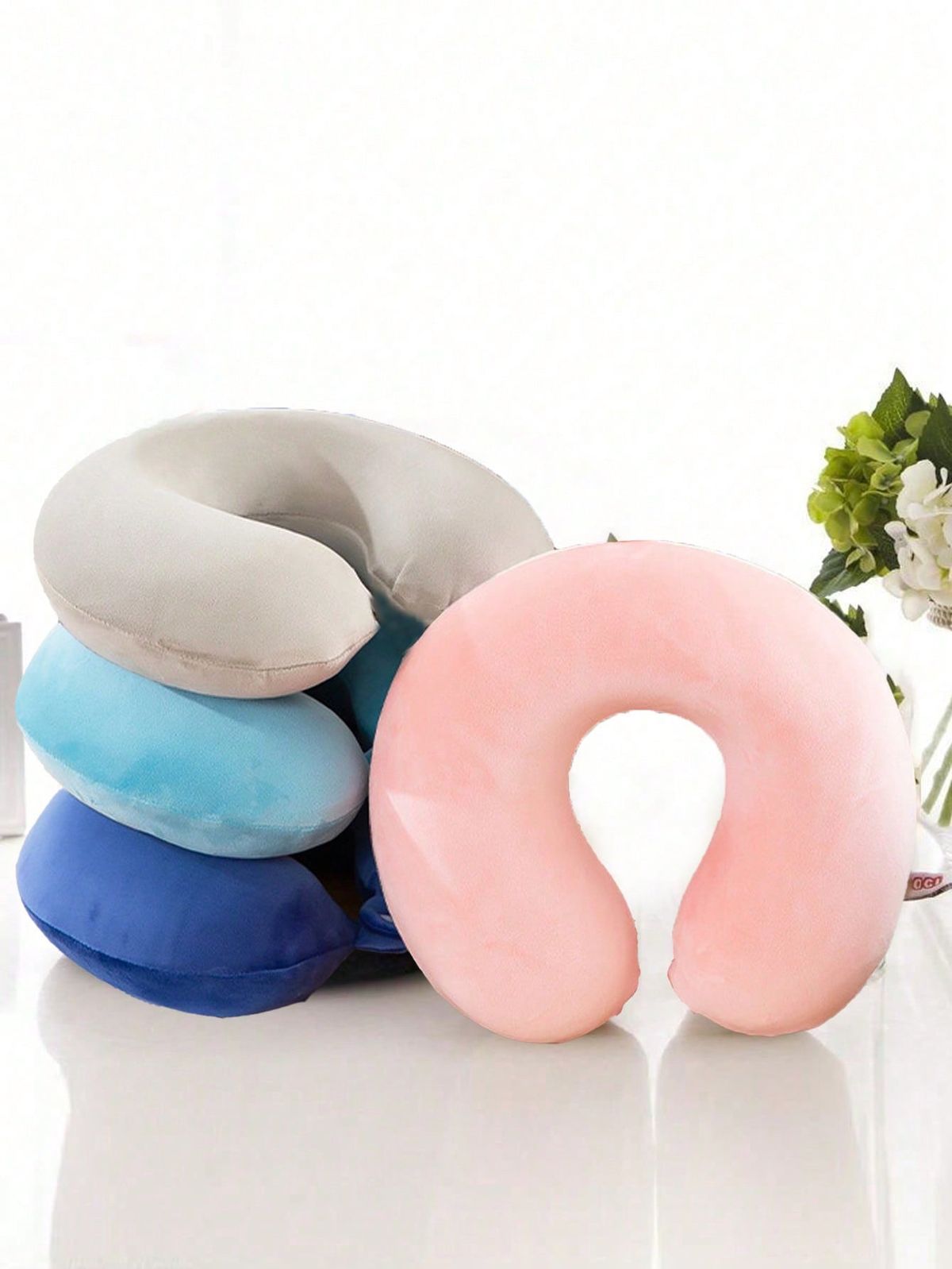 U Shaped Travel Neck Pillow Extremely Soft and Comfortable